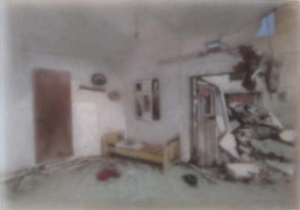 x4_destroyed_room